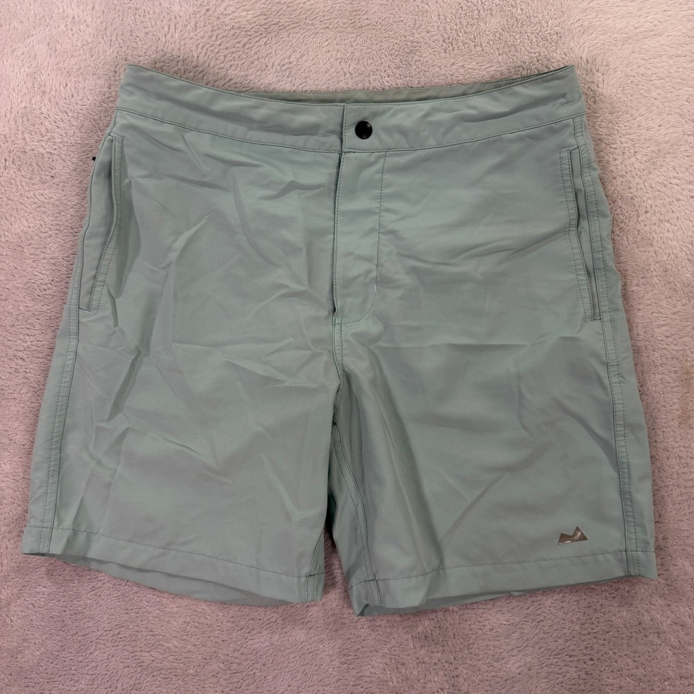 Myles Apparel Mens 32 Everyday Shorts Green 7" Inseam Stretch Water Repellent